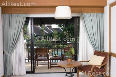Woodlands Resort 14